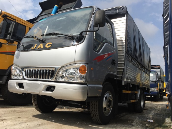 Xe tải 2 tấn 4 công nghệ nhật, thùng dài 3 mét 7.