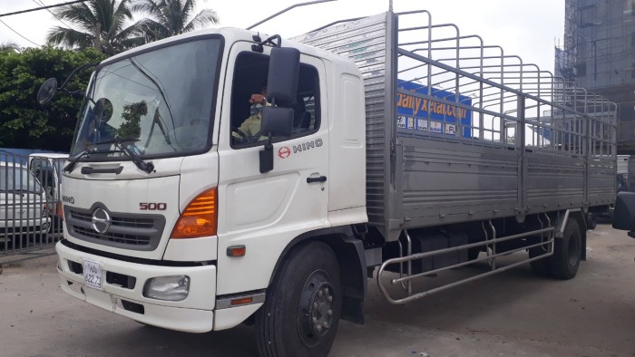 Mua xe tải 8 tấn Hino thùng dài 8.5m, xe tiêu chuẩn euro 4 giá rẻ nhất thị trường