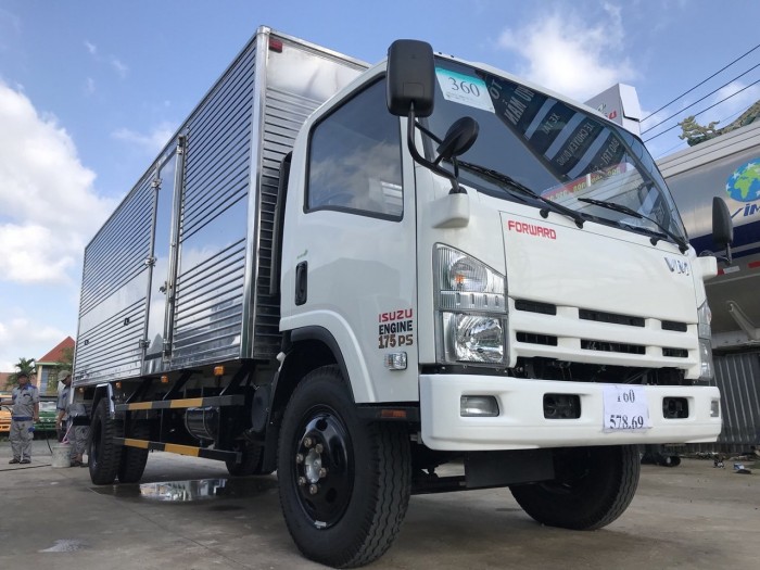 Bán Xe Tải Isuzu Vm 8t2, Trả Góp 90% Giá Trị Xe