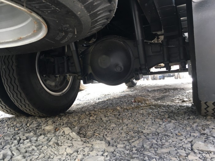 Xe tải JAC 2T4/ thùng hàng dài 3 mét 7/ tính năng công nghệ nhật bản.