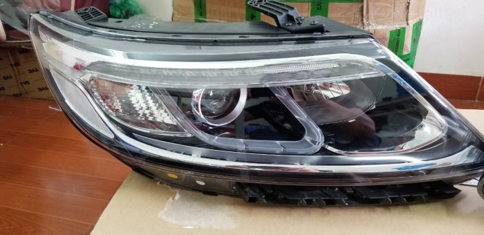 Phụ tùng xe kia Sorento - Đèn Pha Cos Trái Phải