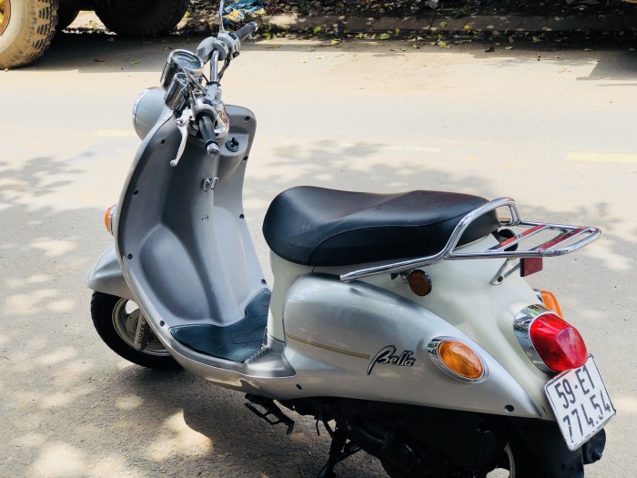 Suzuki Bella 125 mẫu Scooter Cổ điển,trùm mền 99%