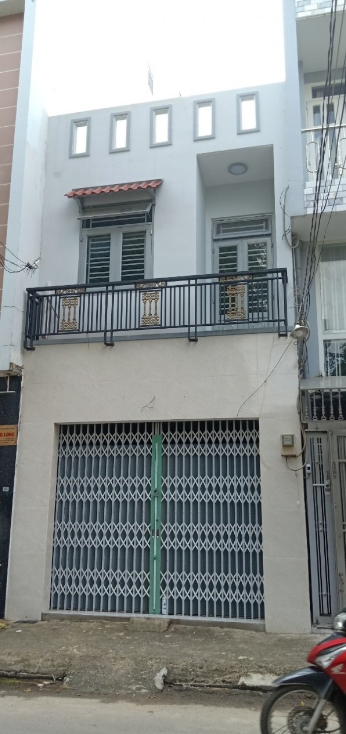 Bán nhà HXT đường Tân Sơn Nhì, dt 4x14,5, kc trệt 1 lầu