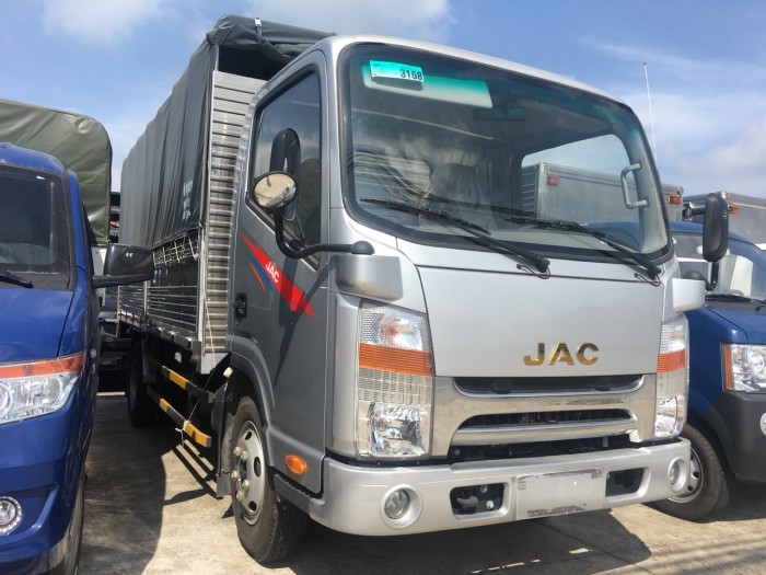 Xe tải 2.2 tấn – 3.4 tấn/ thùng dài 3m7 – 4m3/ công nghệ Isuzu