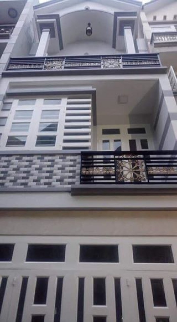 Bán nhà gần chợ hiệp thành, quận 12, 1 trệt/ 2 lầu đúc thật, kiên cố, bao nội thất