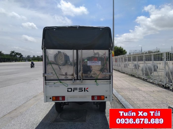 Xe tải DFSK 900kg,giá rẻ,khuyến mại lớn,hỗ trợ trả góp