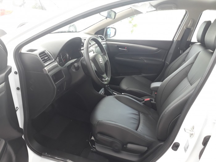 Suzuki Ciaz 2019 1.4AT, giá chỉ 499 triệu, XE NHẬP KHẨU NGUYÊN CHIẾC.