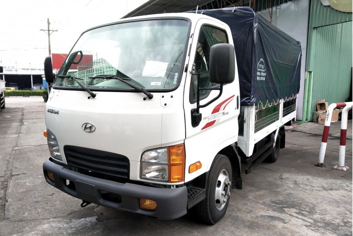 Xe tải Hyundai N250 2 tấn 4, giá sốc nóc giảm 20 triệu