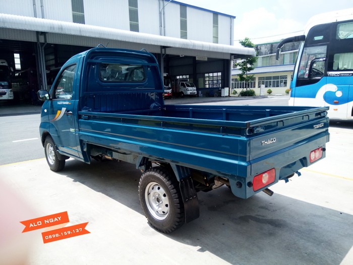 Xe tải nhỏ THACO TOWNER990 tải trọng 990kg, thùng lửng, màu xanh,máy SUZUKI, hỗ trợ trả góp