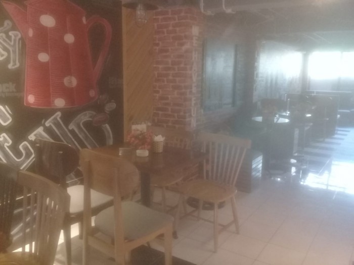 Sang nhượng quán cafe 80m2 x 3 tầng mặt tiền 4 m Đường Chiến Thắng Q.Hà Đông HN