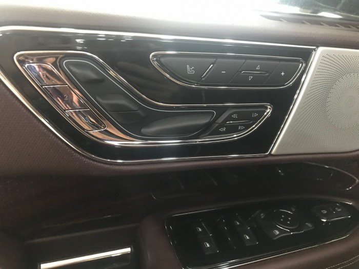 Xe khủng Lincoln