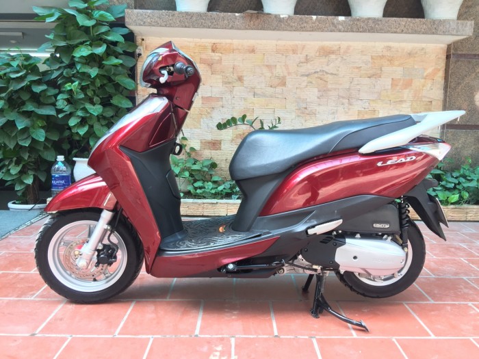 Cần bán Honda Lead đời mới chính chủ nữ sử dụng