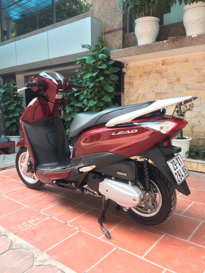 Cần bán Honda Lead đời mới chính chủ nữ sử dụng