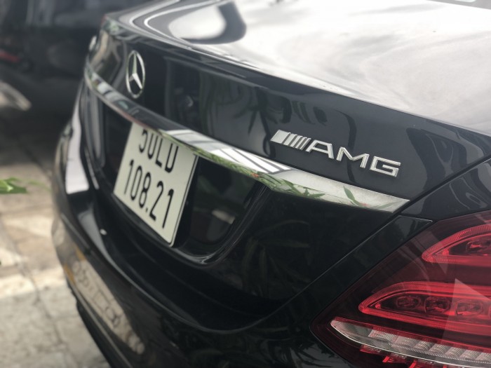 Mercedes-Benz C300 Siêu Lướt Siêu Mới. tiết kiệm hơn 200 triệu đồng Giá xe Mercedes C300 1ty890