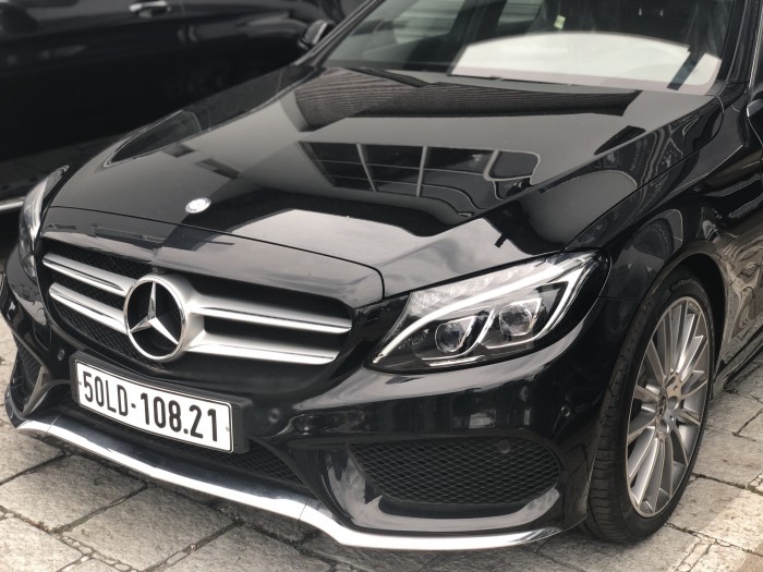 Mercedes-Benz C300 Siêu Lướt Siêu Mới. tiết kiệm hơn 200 triệu đồng Giá xe Mercedes C300 1ty890