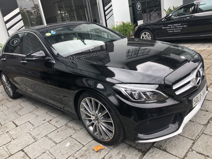 Mercedes-Benz C300 Siêu Lướt Siêu Mới. tiết kiệm hơn 200 triệu đồng Giá xe Mercedes C300 1ty890