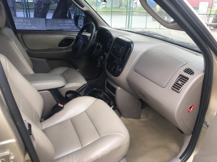 Bán em Ford Escape XLT 2003 màu vàng cát đẹp leng keng
