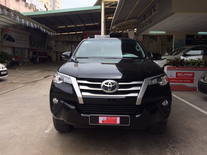 Bán xe Fortuner máy dầu số sàn nhập khẩu Indonesia