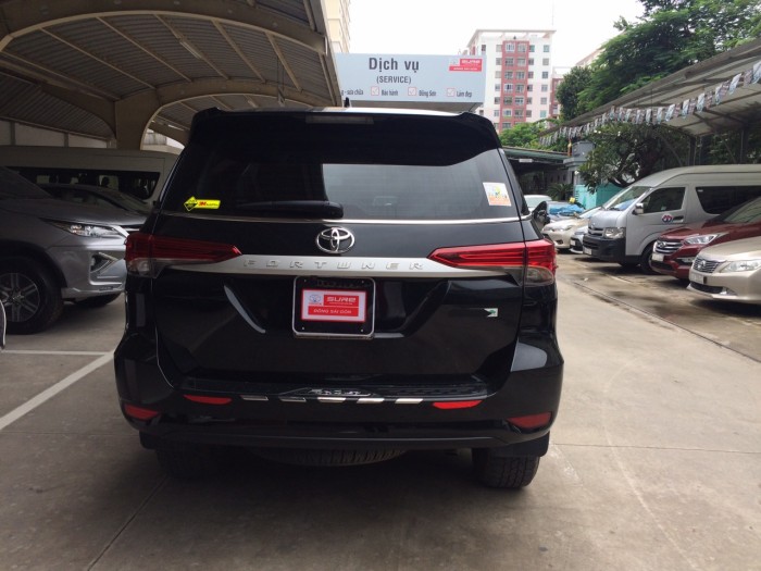 Bán xe Fortuner máy dầu số sàn nhập khẩu Indonesia