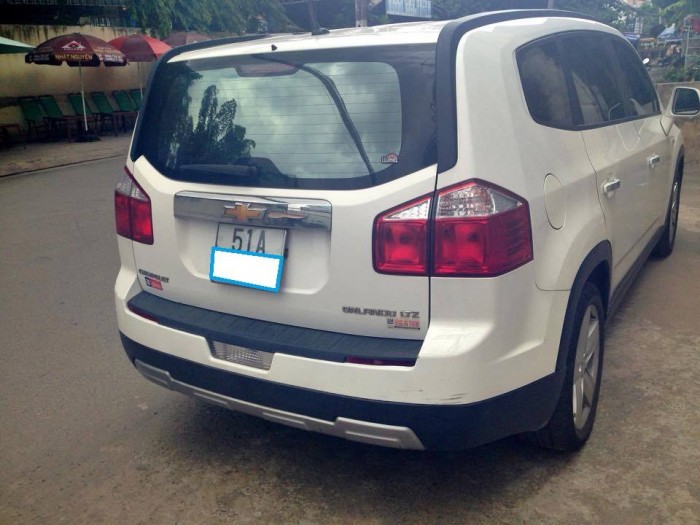 Gia đình ít sử dụng cần bán xe 7 chỗ Chevrolet Orlando, sản xuất 2013