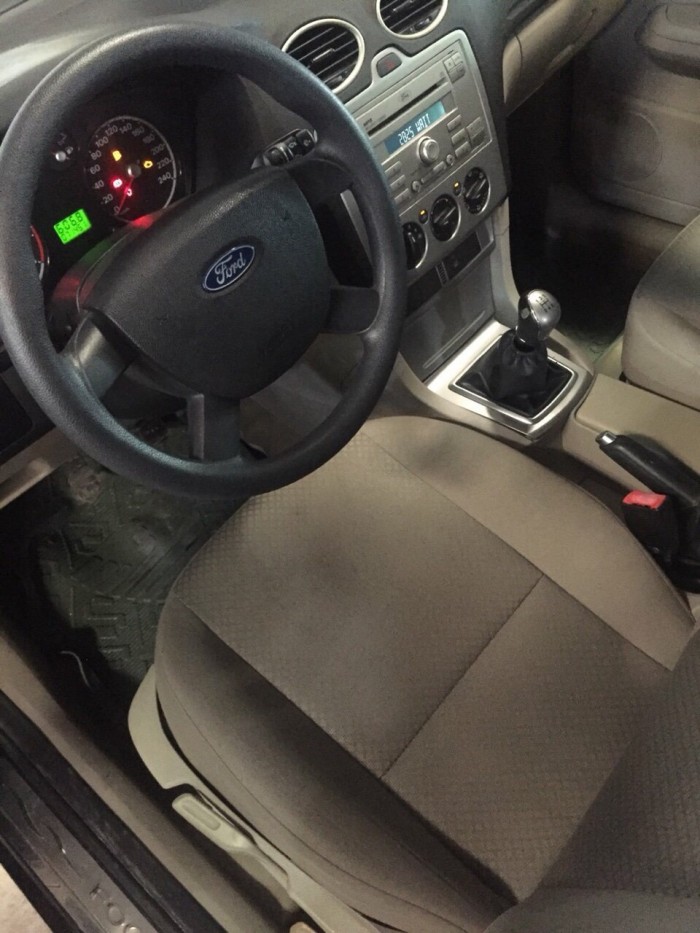 Bán Ford Focus 1.8 MT_Sedan sx 2008