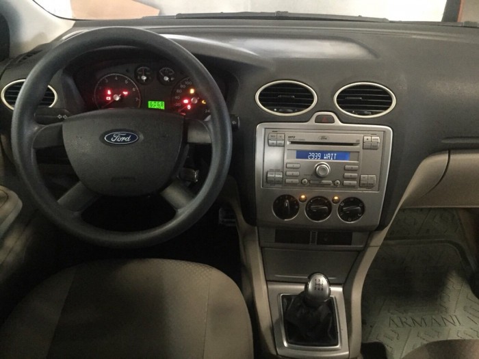 Bán Ford Focus 1.8 MT_Sedan sx 2008