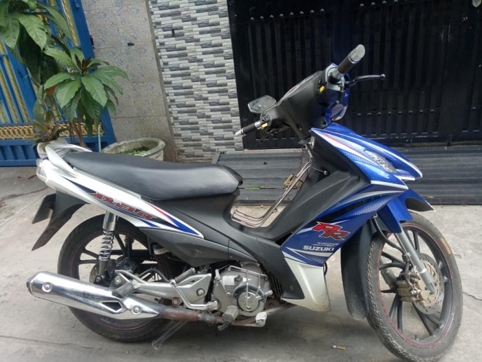 Suzuki Ãxelo 2k16 mới 95% xe đẹp máy êm nguyên zin,xe máy mạnh chạy nhẹ vọt mạnh