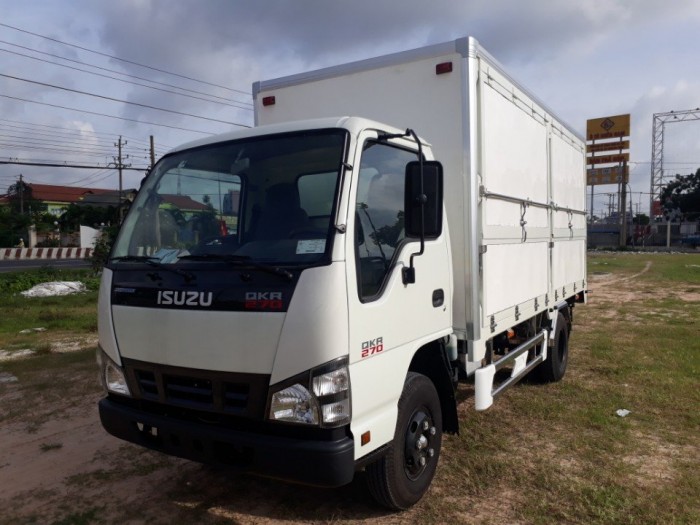 Xe tải isuzu 1t9 thùng cánh dơi, bán hàng lưu động - Trả trước 80 triệu giao luôn xe