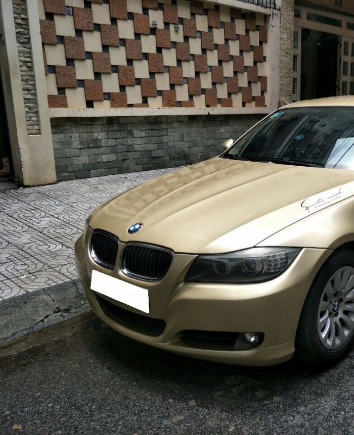 Bán xe cọp Bmw 320i, sản xuất 2010, màu vàng cát