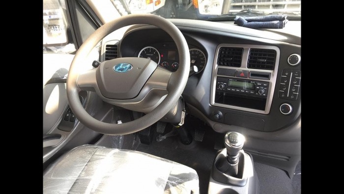 Hyundai Porter H150 thùng mui bạt tải trọng 1,5 tấn