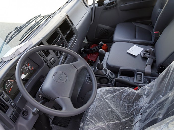 Xe tải isuzu 6t2 thùng mui bạt - Trả trước 100 triệu giao luôn xe