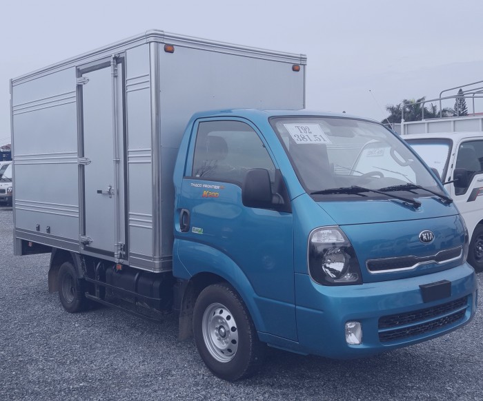 Cần bán Xe Tải Kia K200 Thùng Kín tải trọng 1 tấn 9 đời 2018