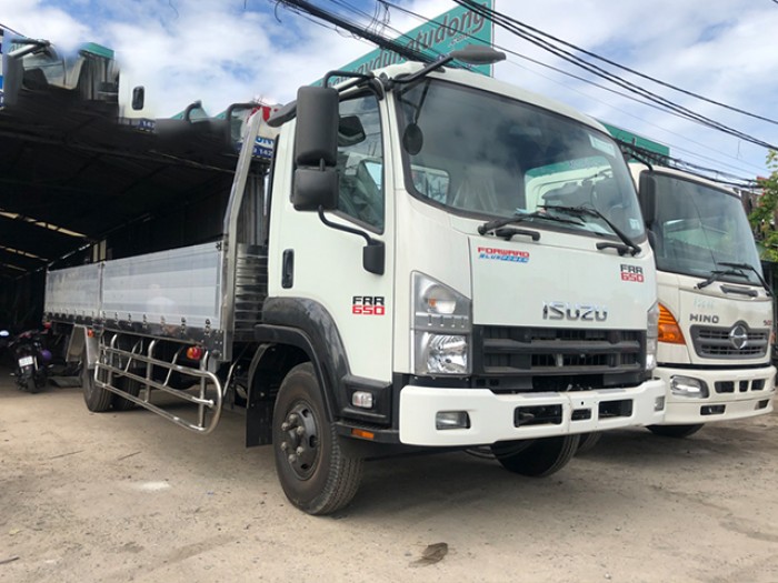 Xe tải isuzu 6t2 thùng lửng - Trả trước 100 triệu giao luôn xe