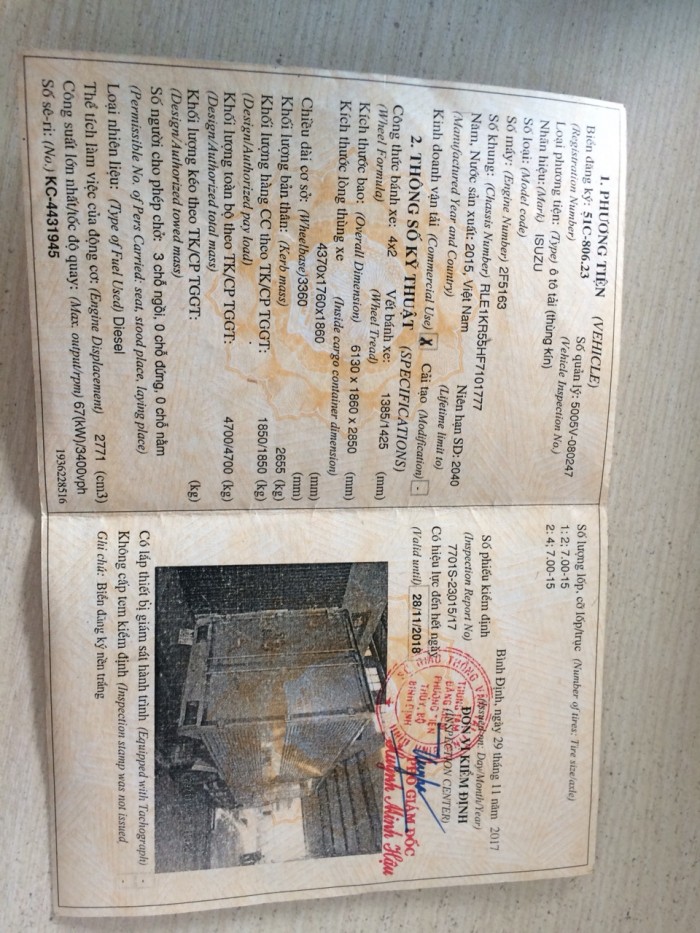 Bán xe tải Isuzu 2015 tải 1t9 thùng kín