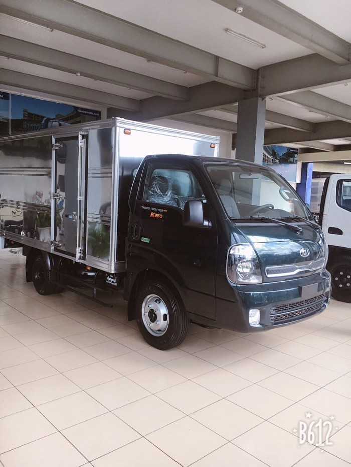 Bán xe tải KIA K200 tải trọng 1,9 tấn thùng kín, mui bạt, lửng giá rẻ