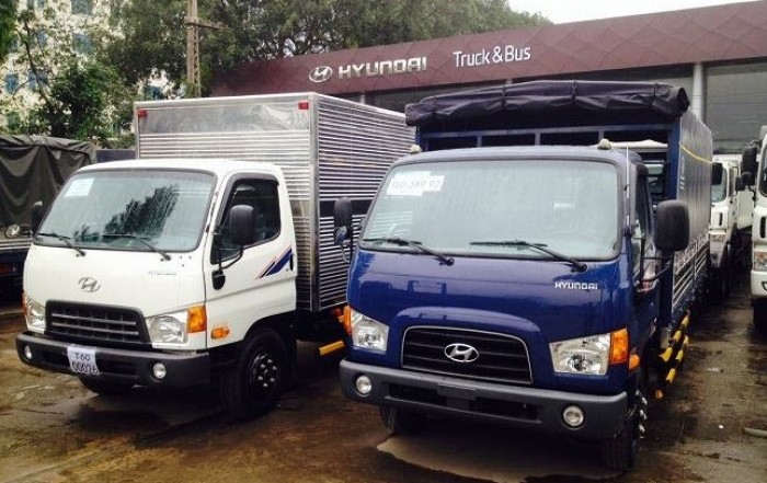 Hyundai 110s tải 7 tấn thùng mui bạt