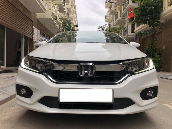 Cần bán Honda City 2017 bản Top màu trắng chạy lướt