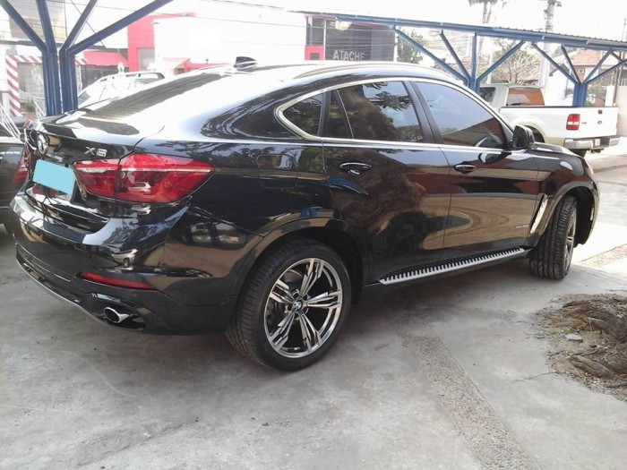 Bán xe BMW X6 đời 2015 máy dầu màu đen nhập Đức