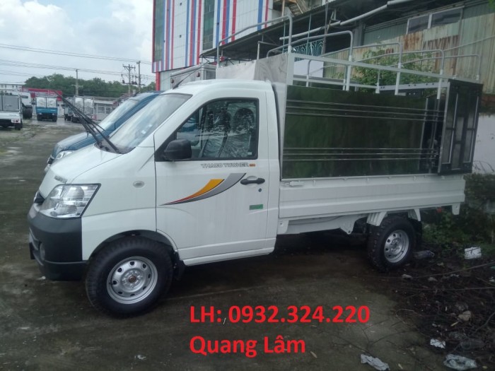 Bán xe TOWNER 990, động cơ SUZUKI, có sẵn máy lạnh, đủ các loại thùng, giá cả hợp lý ở Bình Dương.