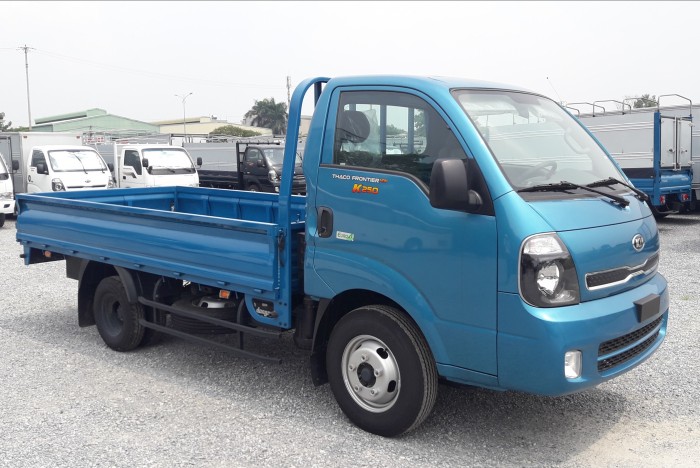 Cần bán Xe Tải Kia K250 Thùng Lửng tải trong 2 tấn 4 đời 2018
