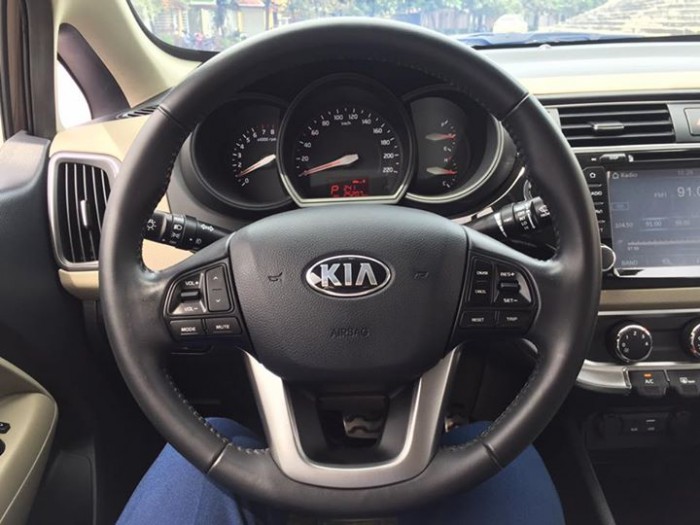 Bán xe Kia Rio 2016 số tự động nhập Korea