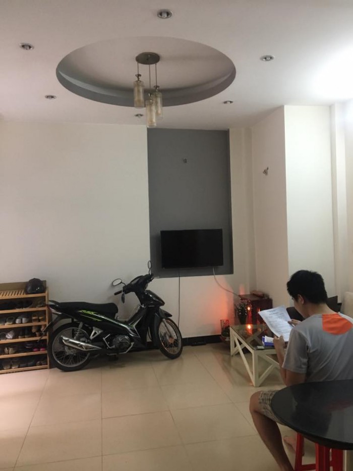 Bán nhà 45m2, hẻm xe hơi Trường Chinh, Q.TB