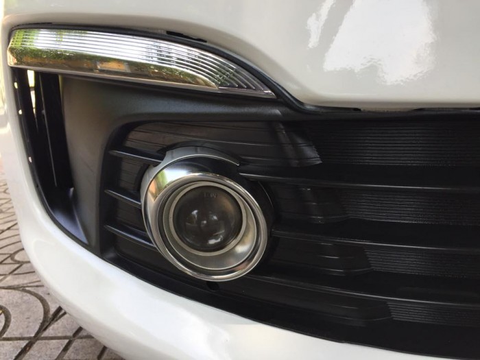 Cần bán xe Kia Rio 1.4AT 2016 màu trắng nhập khẩu HQ