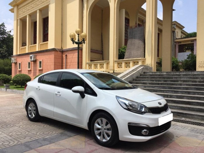 Cần bán xe Kia Rio 1.4AT 2016 màu trắng nhập khẩu HQ