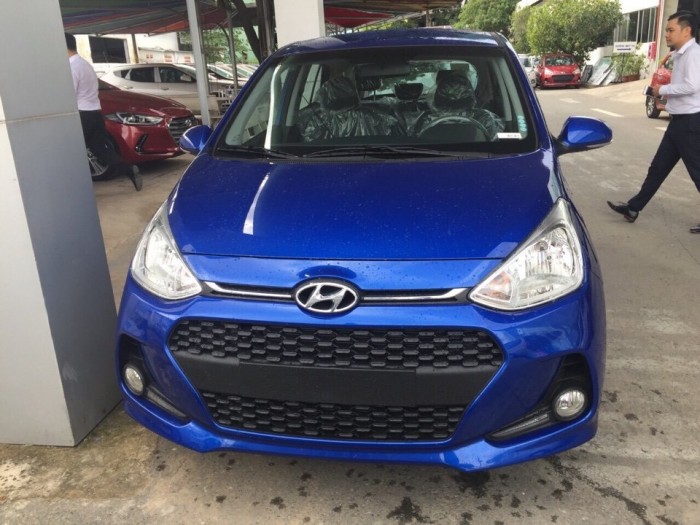 Thanh lý chiếc xe cuối cùng Hyundai I10 1.2at 5 cửa xanh dương, hỗ trợ vay tối đa 95%