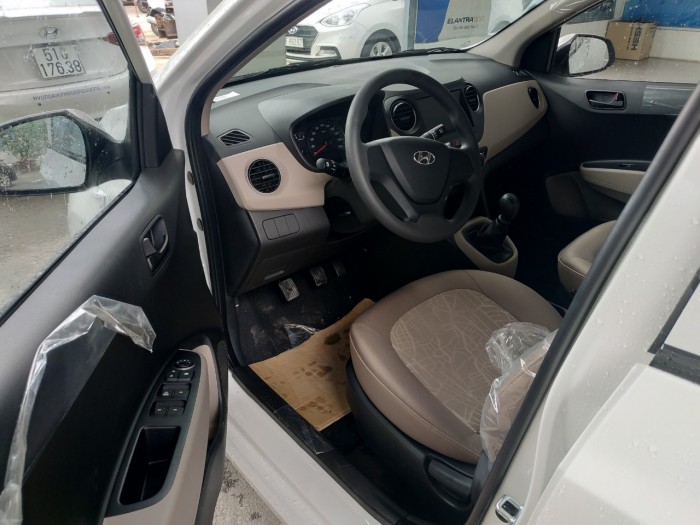 [Hyundai Kinh Dương Vương] Lô xe i10 sedan base đủ màu, xe giao ngay, giá tốt trong tháng 9