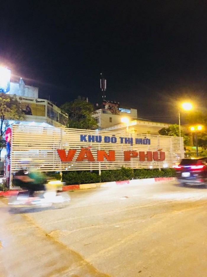 Bán nhà phân lô KĐT Văn Phú – gara ô tô – kinh doanh.