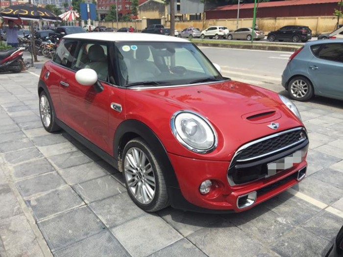 Bán em MINI Cooper 2015 màu đỏ 3 cửa nhập khẩu Anh