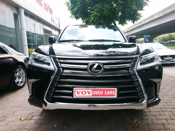 Bán Lexus LX 570 sản xuất 2016 màu đen
