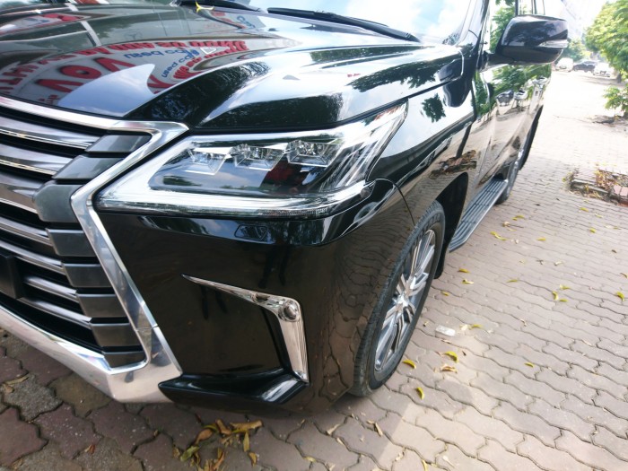 Bán Lexus LX 570 sản xuất 2016 màu đen